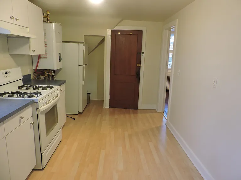 Hillside Pl — Photo 4