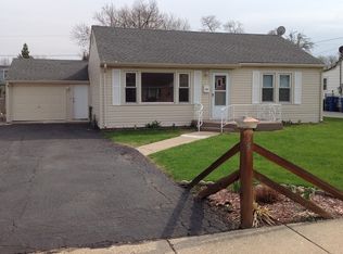 55 Franklin Dr, Northlake, IL 60164