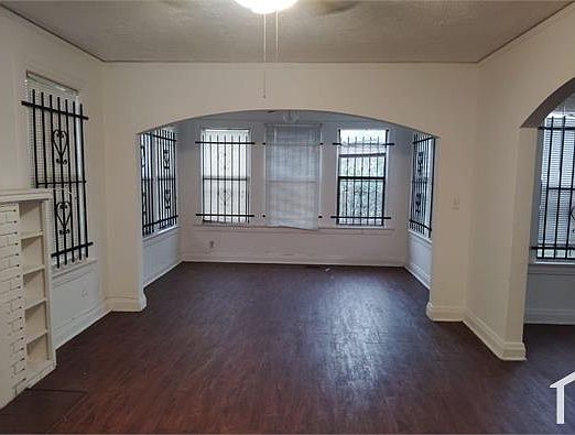 5th image of 543 W 24th St