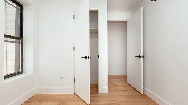 Rented by Nooklyn NYC LLC | media 8