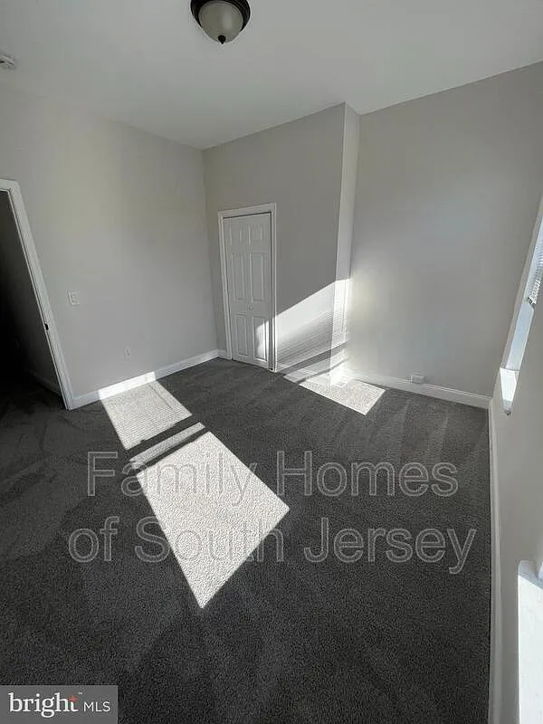 2 bed, 1.0 bath, 845 sqft, $1,650 — Photo 4
