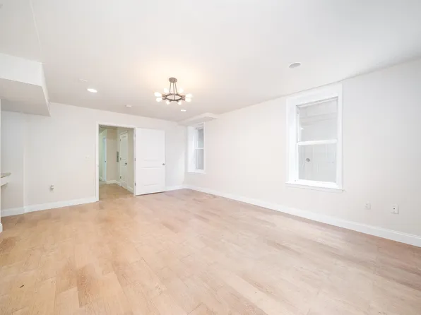 149 Webster Avenue image 26 of 31