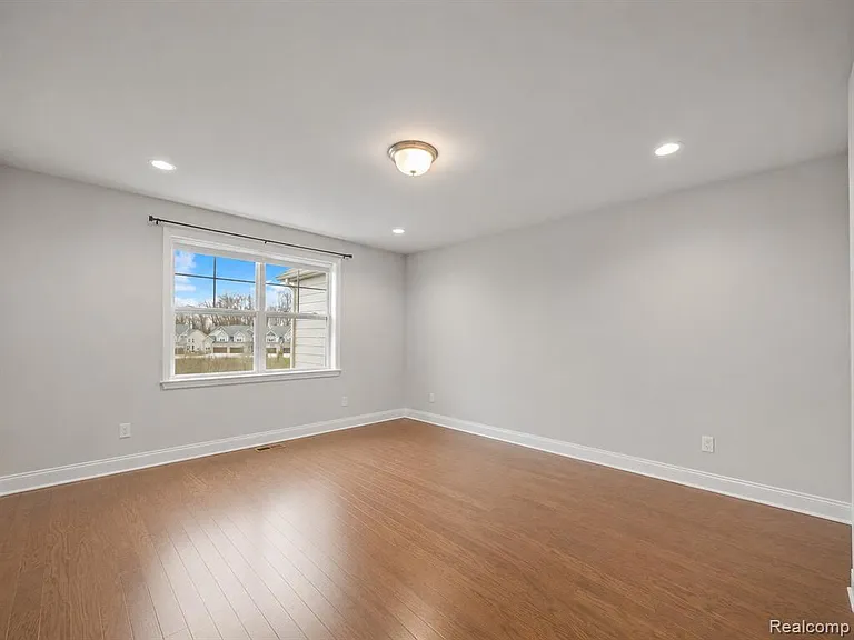 3219 Brackley Dr — Photo 18