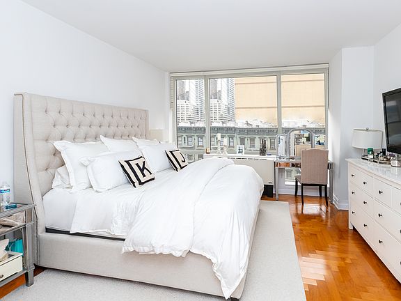 2nd image of 401 E 60th St APT 5B