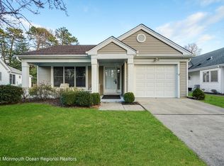 2295 Kira Ct, Toms River, NJ 08755