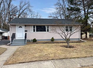 520 Hayward St, Bound Brook, NJ 08805