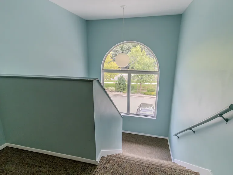 The Tides 1510 Veterans Dr — Photo 37