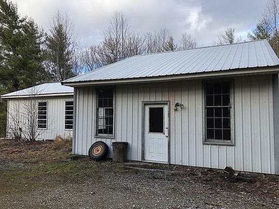 2nd image of 3829 Popcorn Ln
