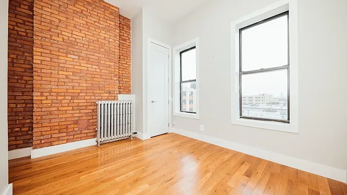 Rented by Nooklyn NYC LLC | media 30