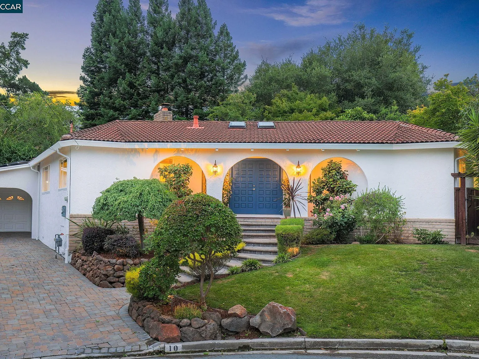 4 bed, 2345 sqft, $7,500 — Photo 3