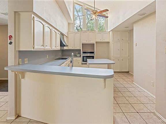 4th image of 7209 Candy Ridge Rd