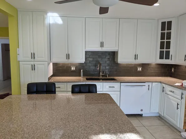 5007B 24th St W, Bradenton, FL 34207