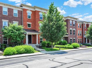 6331 Central Blvd, Whitestown, IN
