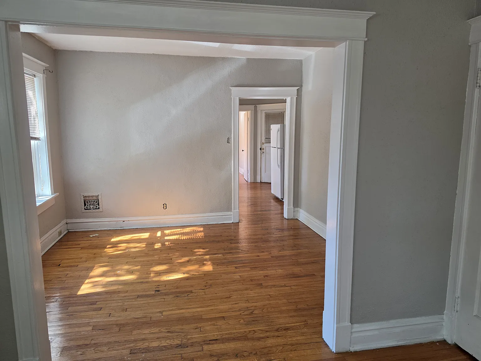 1 bed, $950 — Photo 2