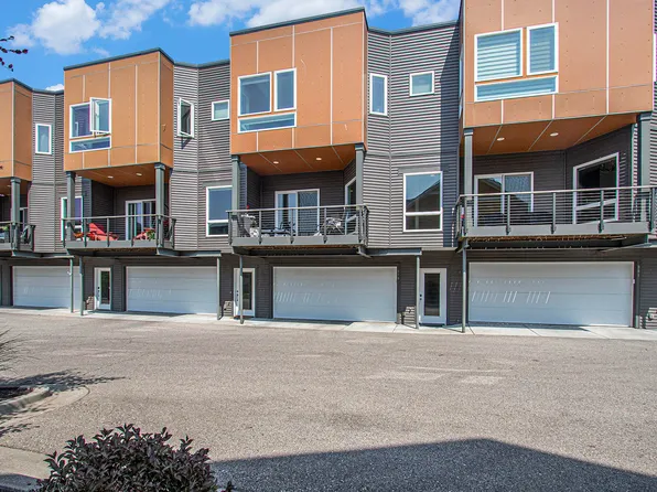 379 Macatawa Park #21, Holland, MI 49423