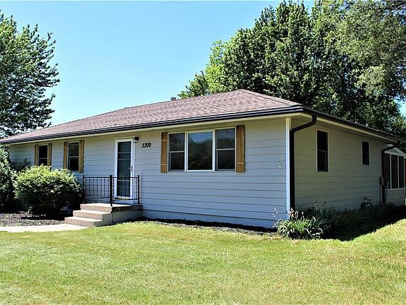 2nd image of 2300 SE 69th Hwy