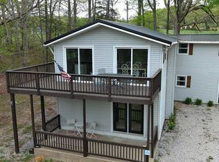 1870 Brier Creek Rd, Mammoth Cave, KY 42259