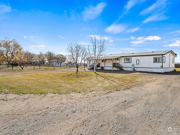 3rd image of 16305 Road 1 NW