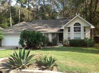 1101 NW 101st Dr, Gainesville, FL 32606