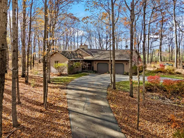 N6720 Hillside ROAD, Sheboygan Falls, WI 53085