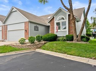 7004 W 157th Ter, Overland Park, KS 66223