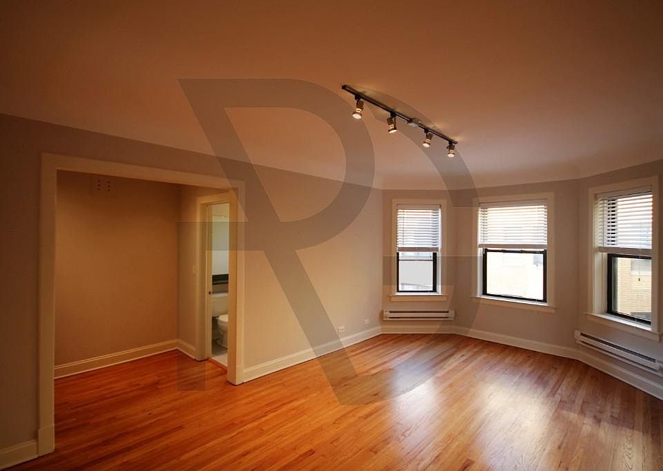 1st image of 2317 N Rockwell St #2317A1