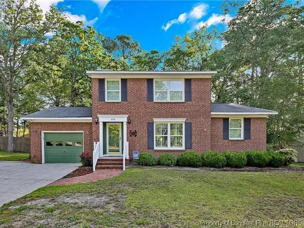 3830 Clearwater Dr, Fayetteville, NC 28311