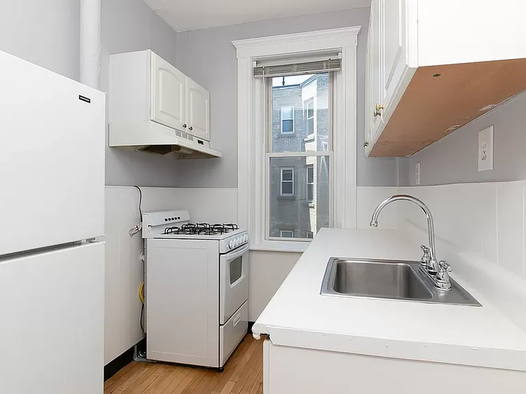 131 Park Dr #33 — Photo 6