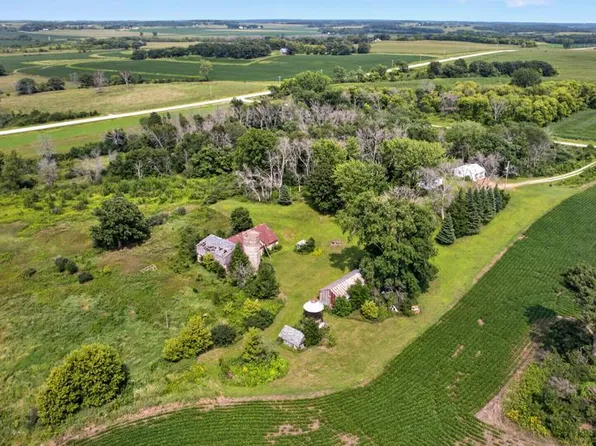 7131 115th Ave SW, Kasson, MN 55944