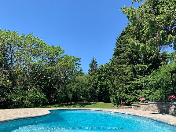 3rd image of 1382 Rougemount Dr