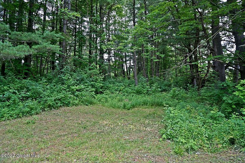 3rd image of 185 Gillis Road
