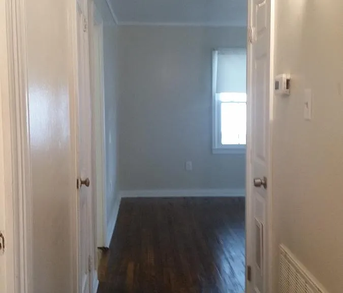 605 Herald St — Photo 2