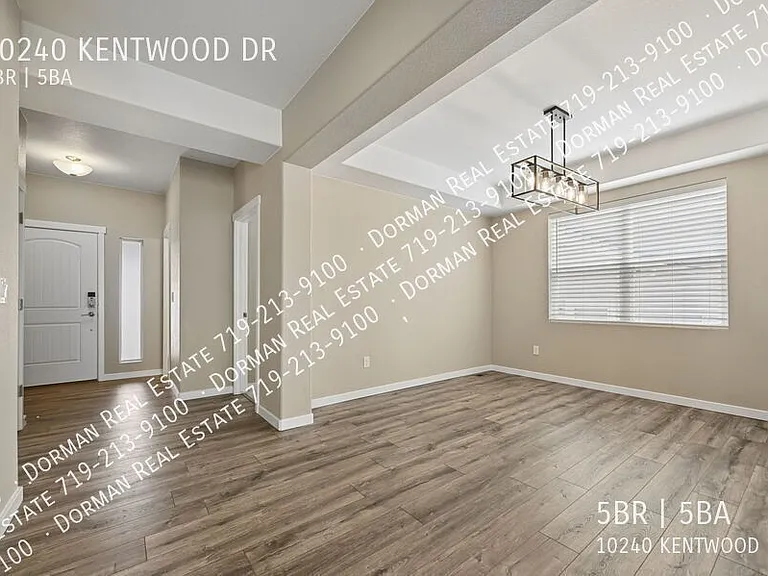 10240 Kentwood Dr — Photo 93