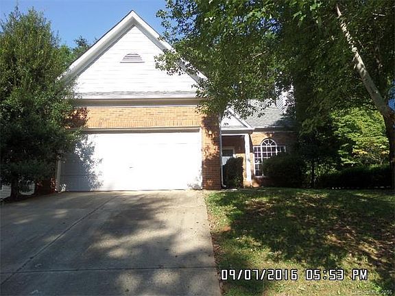 2nd image of 8626 Woodhill Manor Ct