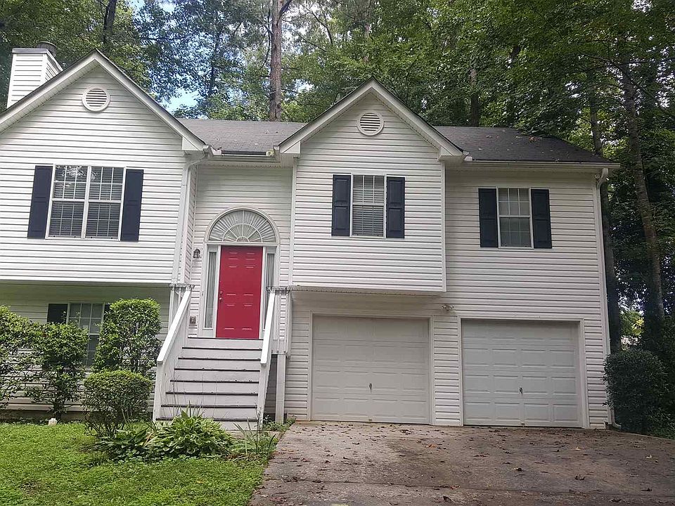 1st image of 1568 Pine Cir