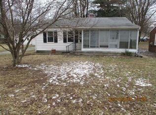 811 Ellenhurst Dr, Anderson, IN 46012