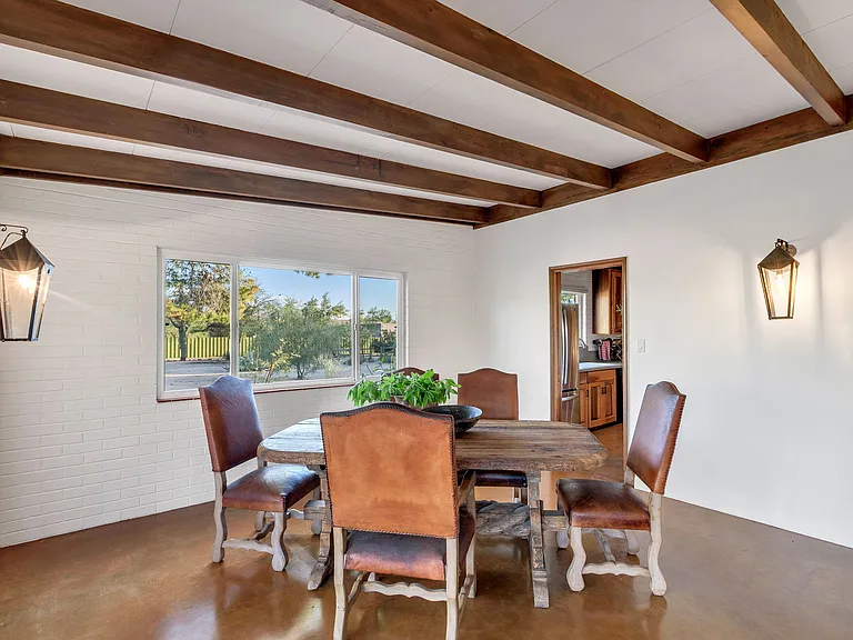 8440 N Romero Ave — Photo 22