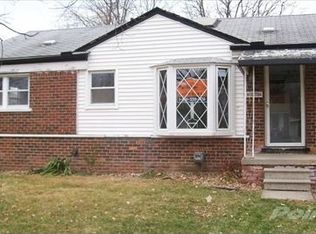 389 Greenwood St, Inkster, MI 48141