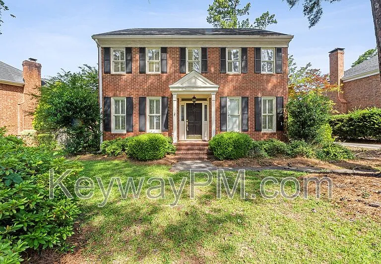 879 Sparkleberry Rd — Photo 1