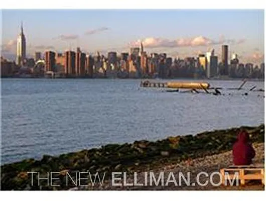 Rented by Douglas Elliman | media 16