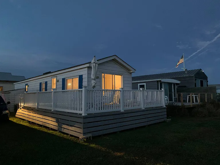100 Deforest Rd #12 — Photo 4