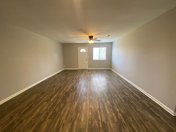 2nd image of 509 Heritage Pl