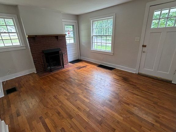 5th image of 1245 McAlpine Ave