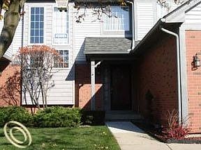 2nd image of 555 Winwood Ct #1