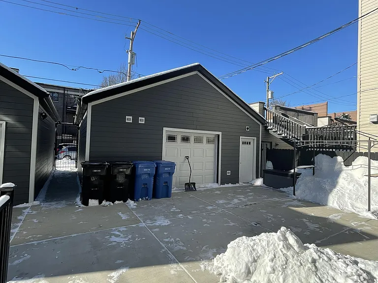 1718 N Richmond St #3 — Photo 29