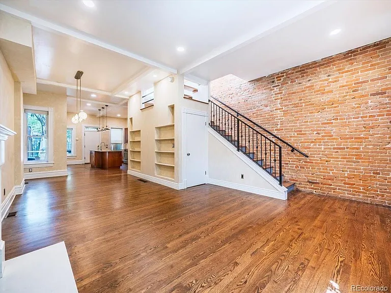 2753 Champa St — Photo 5