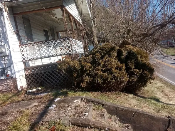843 Milford St, Clarksburg, WV 26301