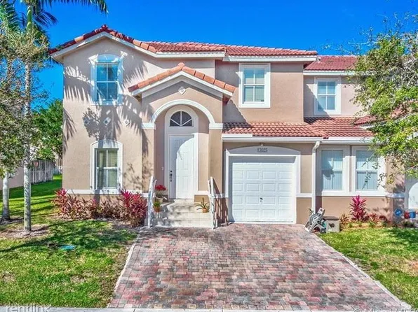 13825 SW 275th St, Homestead, FL 33032