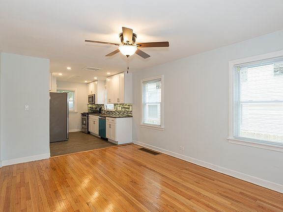 3rd image of 13133 S Avenue O