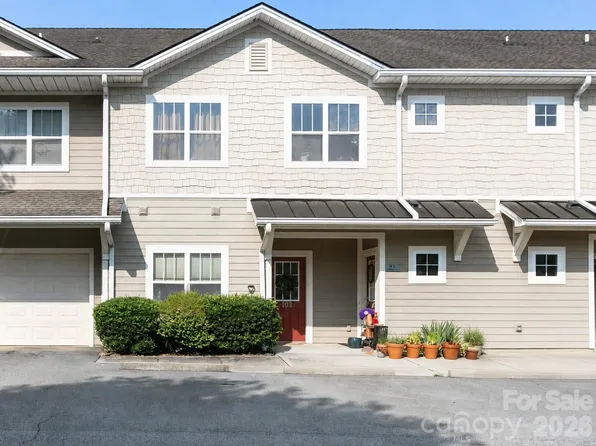 93 Foxden Dr Unit 102, Fletcher, NC 28732